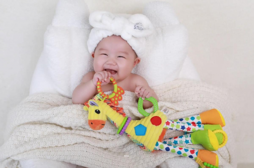 借卵生子咨询宝宝两天不排便只放屁